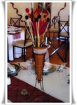 Straw Cone Vase - Ideal for dry flowers